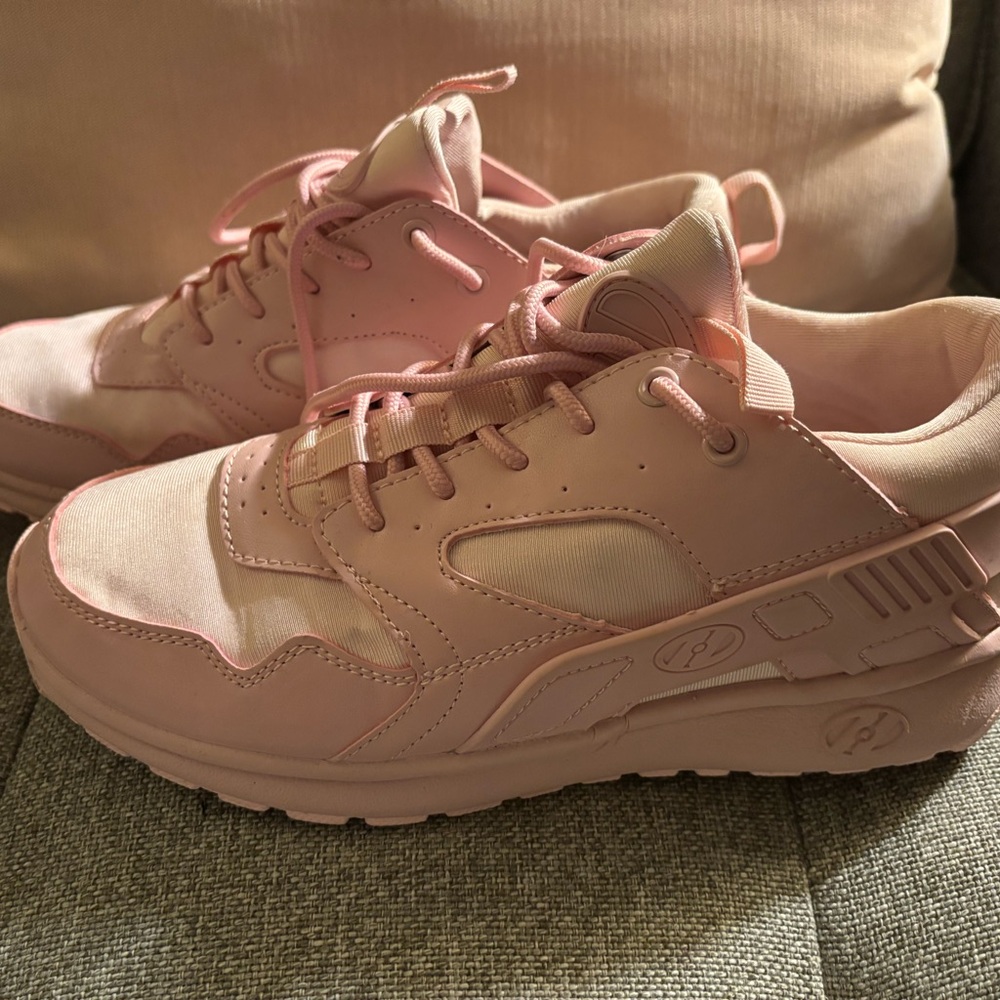 Heelys Women's Pink Sneakers, sz 7